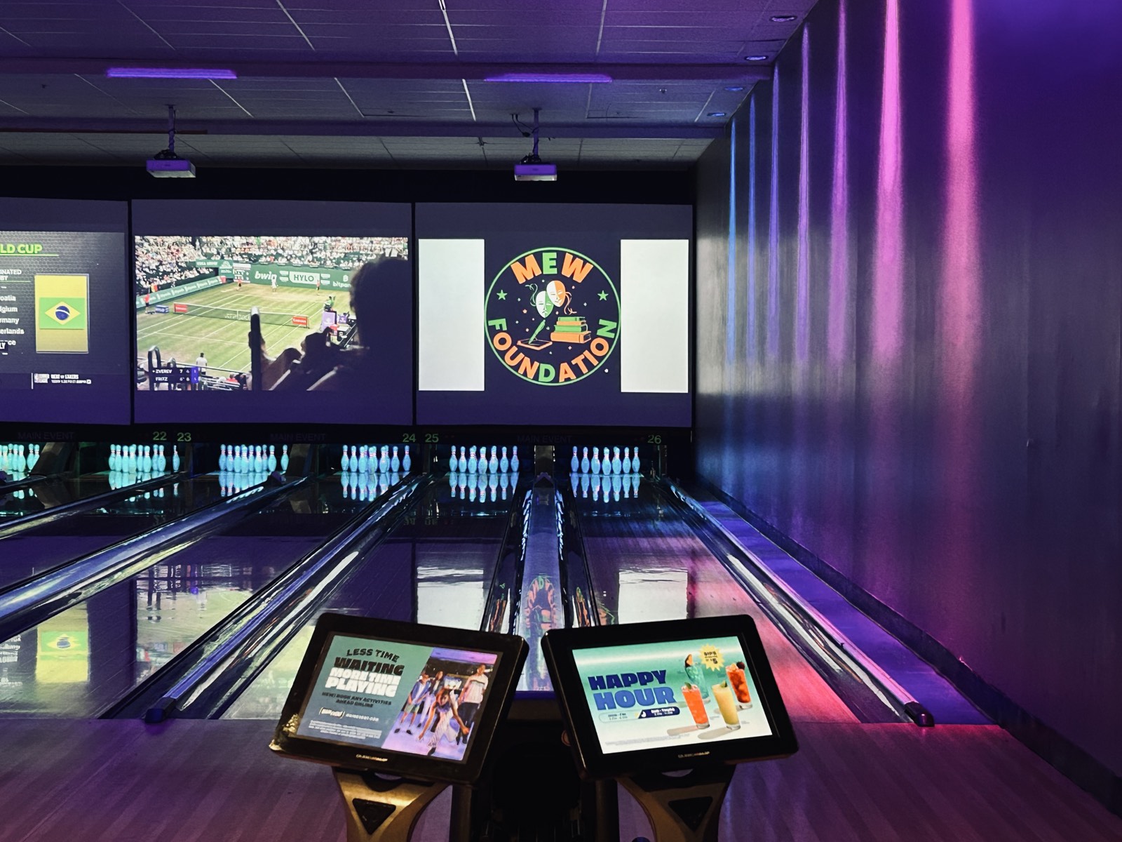 M.E.W. Foundation fundraiser night at Main Event